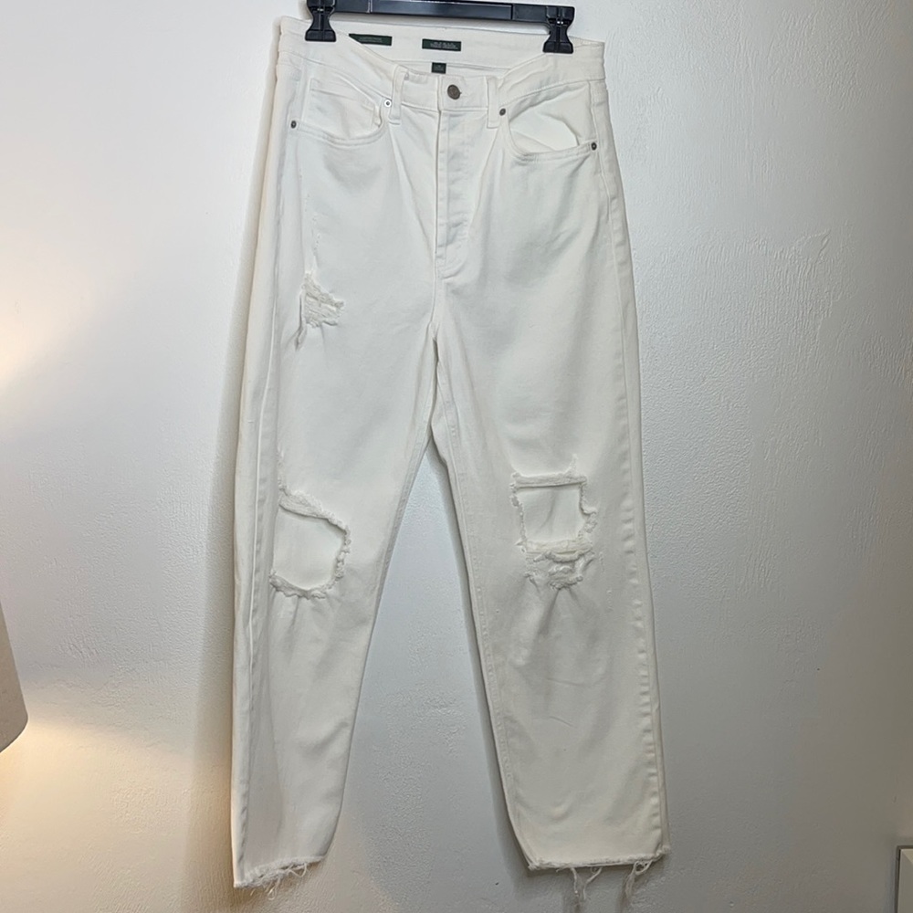 Wild Fable Highest Rise Straight White Distressed White Jeans Size 10